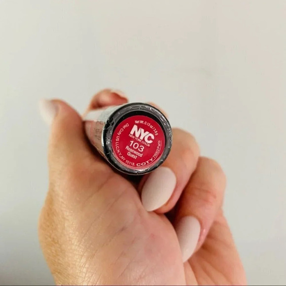 New York Color matte lipstick 103 rosewood quest - Picture 2 of 3